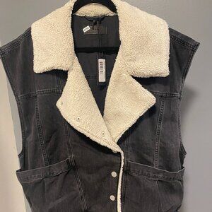 BLANKNYC Womens Luxury Clothing Denim and Sherpa Oversized Vest - Size L